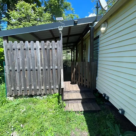 Mobile-home Entierement Equipe, Riviere En Contrebas * Le Martinet